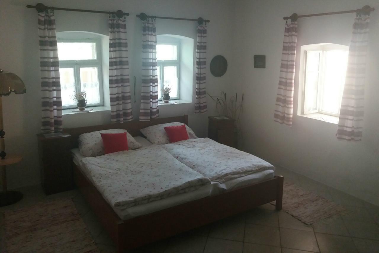 Arpad Nyaralohaz Villa Sarud Ngoại thất bức ảnh